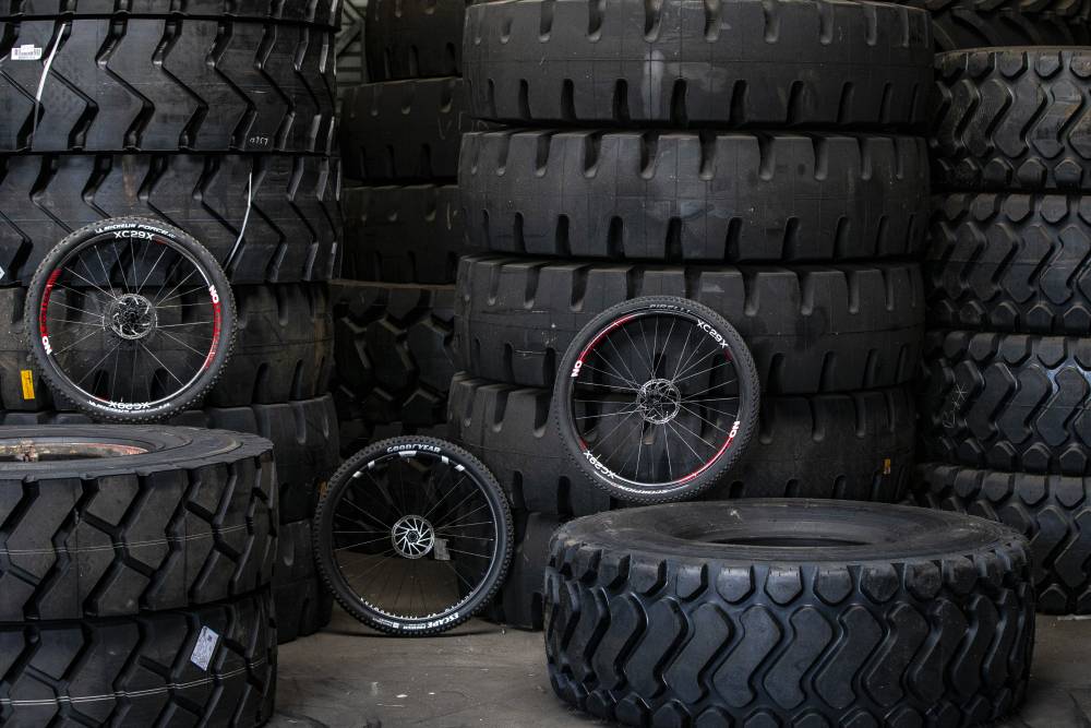 Sluier dozijn Bestrating 6 MTB-banden van autobandenmakers getest: Pirelli, Michelin en Goodyear |  Fiets.nl - Race en MTB website