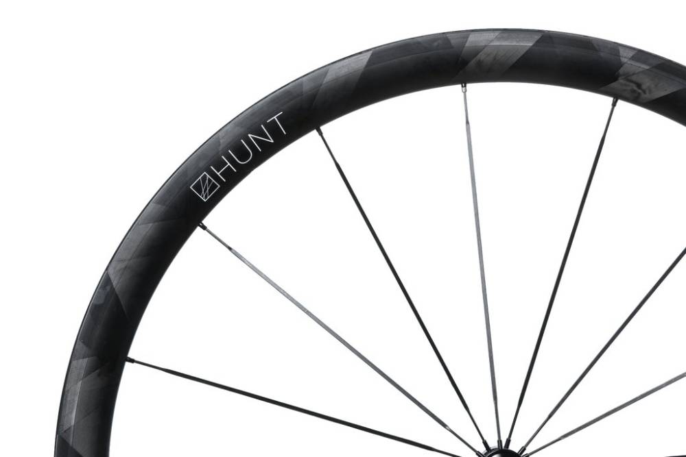 hunt 33 carbon aero