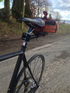 Op de Stockeu testen we het remvermogen van schijfremmen op de racefiets.