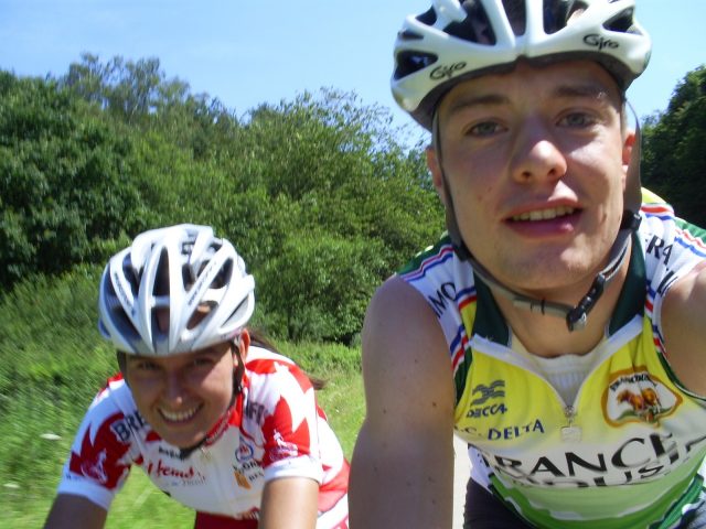 Velove: 'Ik ben letterlijk voor hem gevallen, met kleerscheuren en al