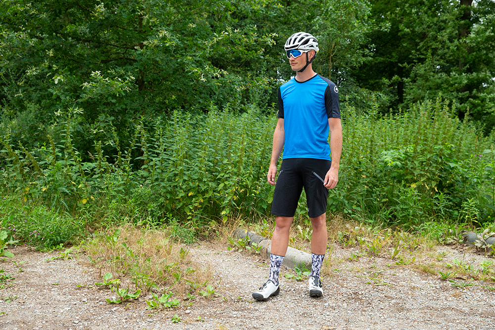 heldin Platteland Absorberend Getest Mountainbike kleding Deel 7: Assos | Fiets.nl - Race en MTB website