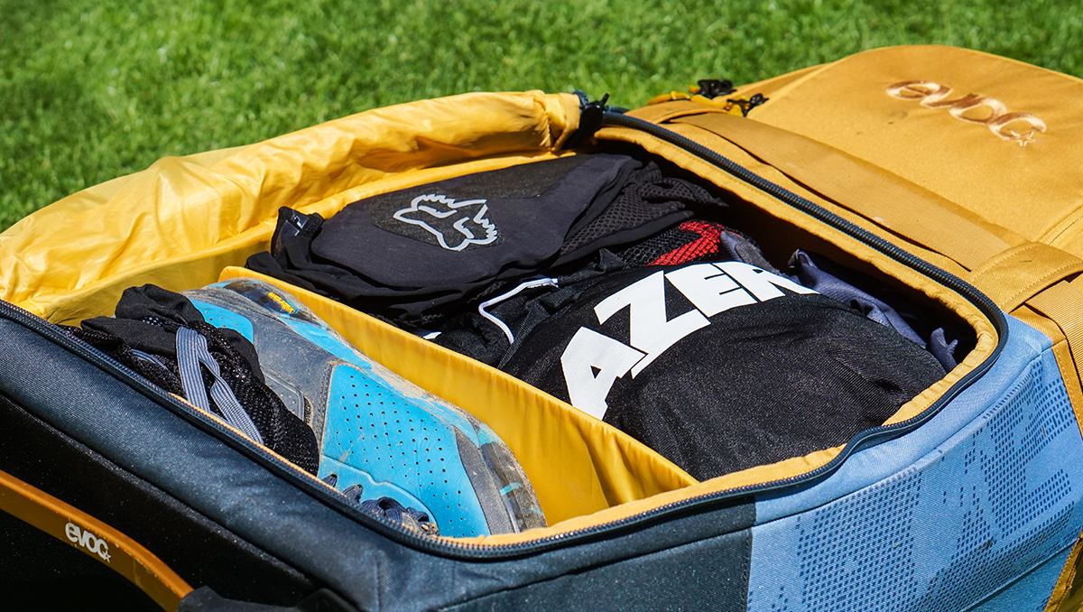 evoc world traveller