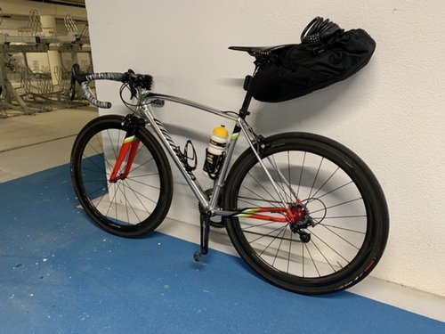 6DE3B968-0E20-4893-9A57-DF392E3DB57D.jpeg (107.07 KiB) 1691 keer bekeken 6DE3B968-0E20-4893-9A57-DF392E3DB57D.jpeg