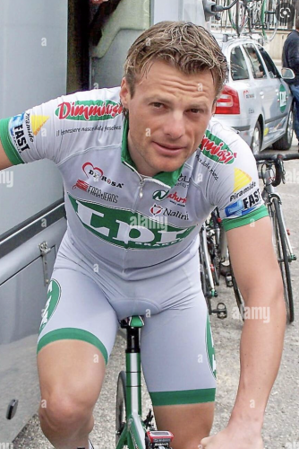 Schermafbeelding 2022-06-24 om 14.52.11.png (2.84 MiB) 688 keer bekeken Schermafbeelding 2022-06-24 om 14.52.11.png