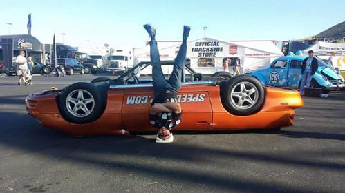 Upsidedown-Camaro-handstand.jpg