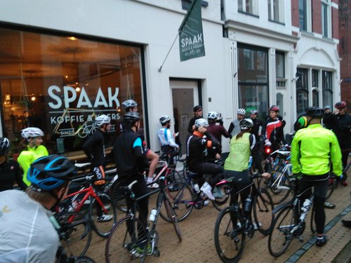 Spaak X Rapha Beers and Burgers 10 oktober (1).jpg