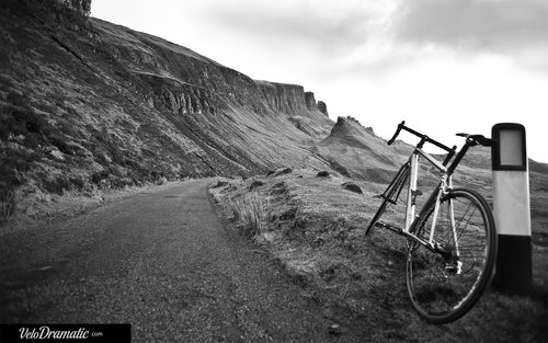 Black-And-White-Cycling-Wallpaper.jpg