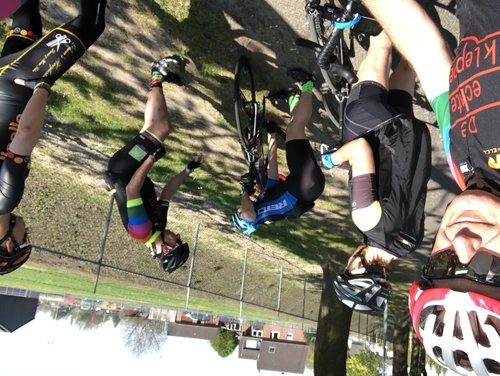 90D87602-8A1E-4624-A806-744E8091615A.jpeg (2.17 MiB) 694 keer bekeken 90D87602-8A1E-4624-A806-744E8091615A.jpeg