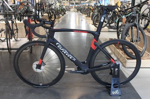 Wilier 1.JPG (184.09 KiB) 3660 keer bekeken Wilier 1.JPG